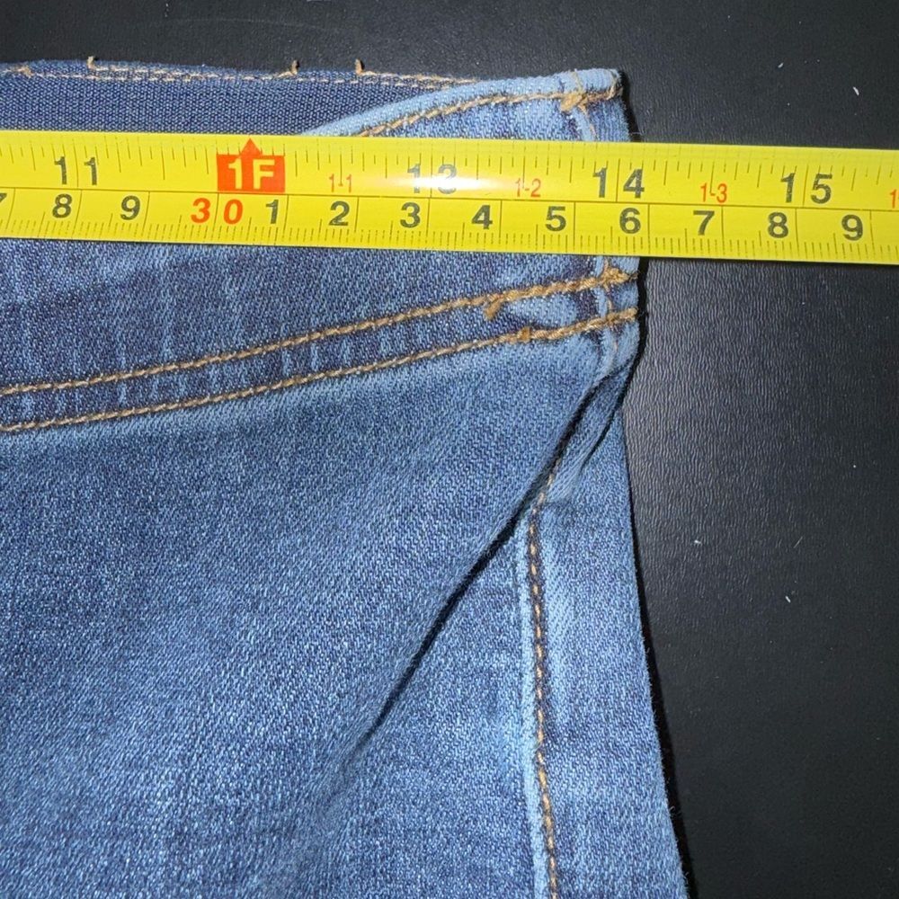 Pilcro Women’s Blue Pull-On Mid-Rise Crop Flare Jeans Size Small EUC - Picture 10 of 12
